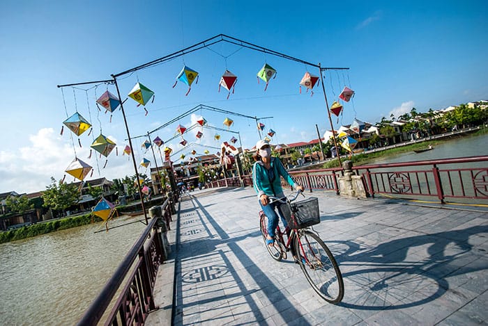 bigstock-Bridge-In-Hoi-An-Ancient-Town-94265510_web